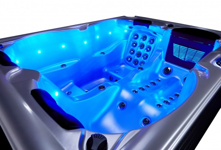 Мини СПА бассейн Joyee SPA Barcelona